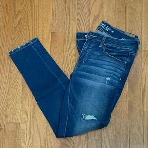 AE Super super stretch Jeggings destroyed denim jeans 12